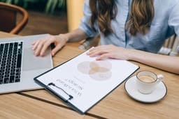 Bikin Marketing Sukses dengan Atur Branding Strategy Bisnis!